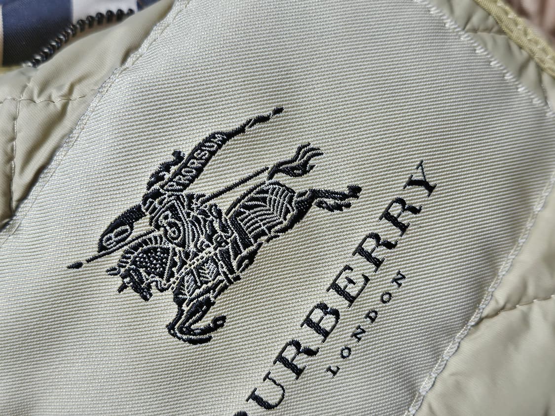 버버리 다이아몬드 퀼팅 자켓 M 상품이미지3