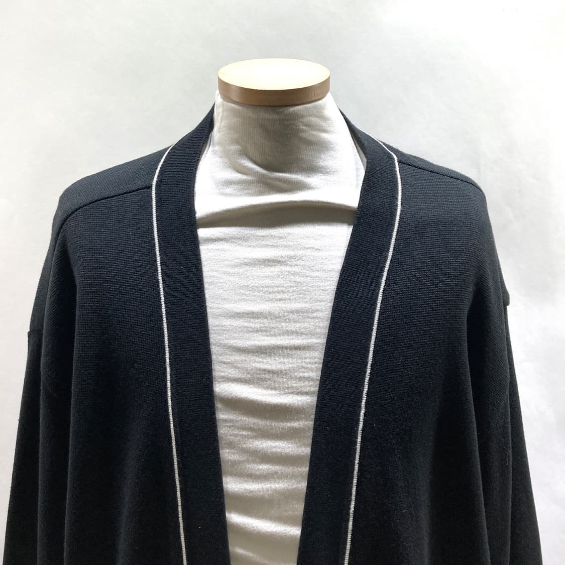 티아이포맨 남성 로브 가디건 블랙 105 상품이미지2