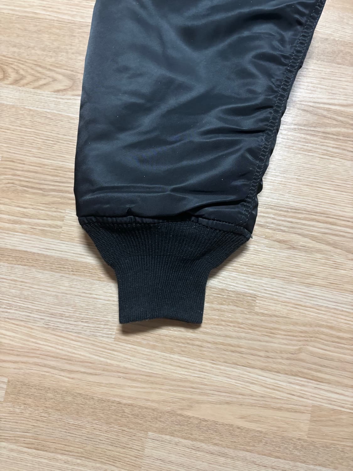 알파인더스트리 ma-1 블랙 건메탈안감 상품이미지4