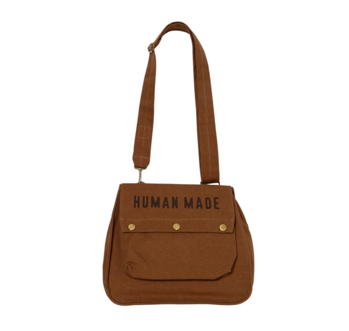 휴먼메이드 게임 백 브라운 구해요🥹 상품이미지1