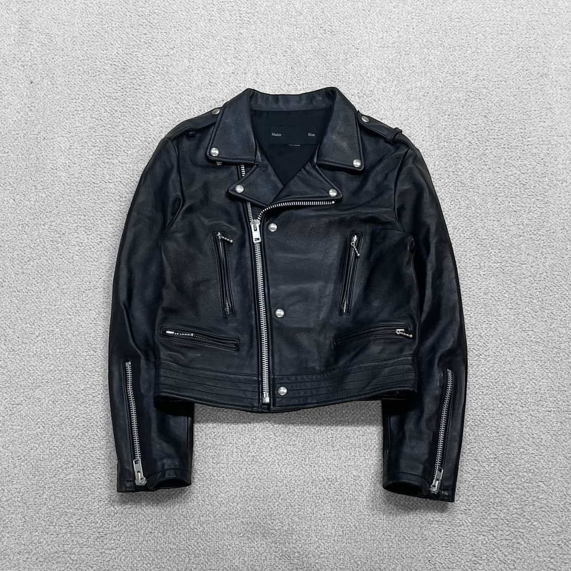 마뗑킴 Matin kim 램스킨 라이더 자켓 블랙 상품이미지1