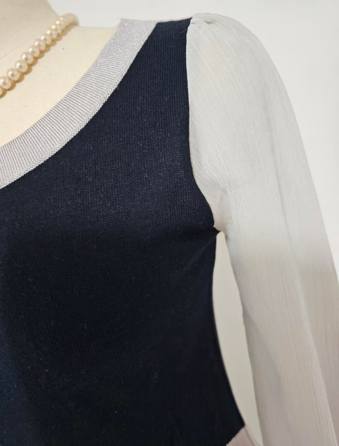 코카롤리  배색  시스루  롱니트 55-55반 상태좋음 상품이미지3