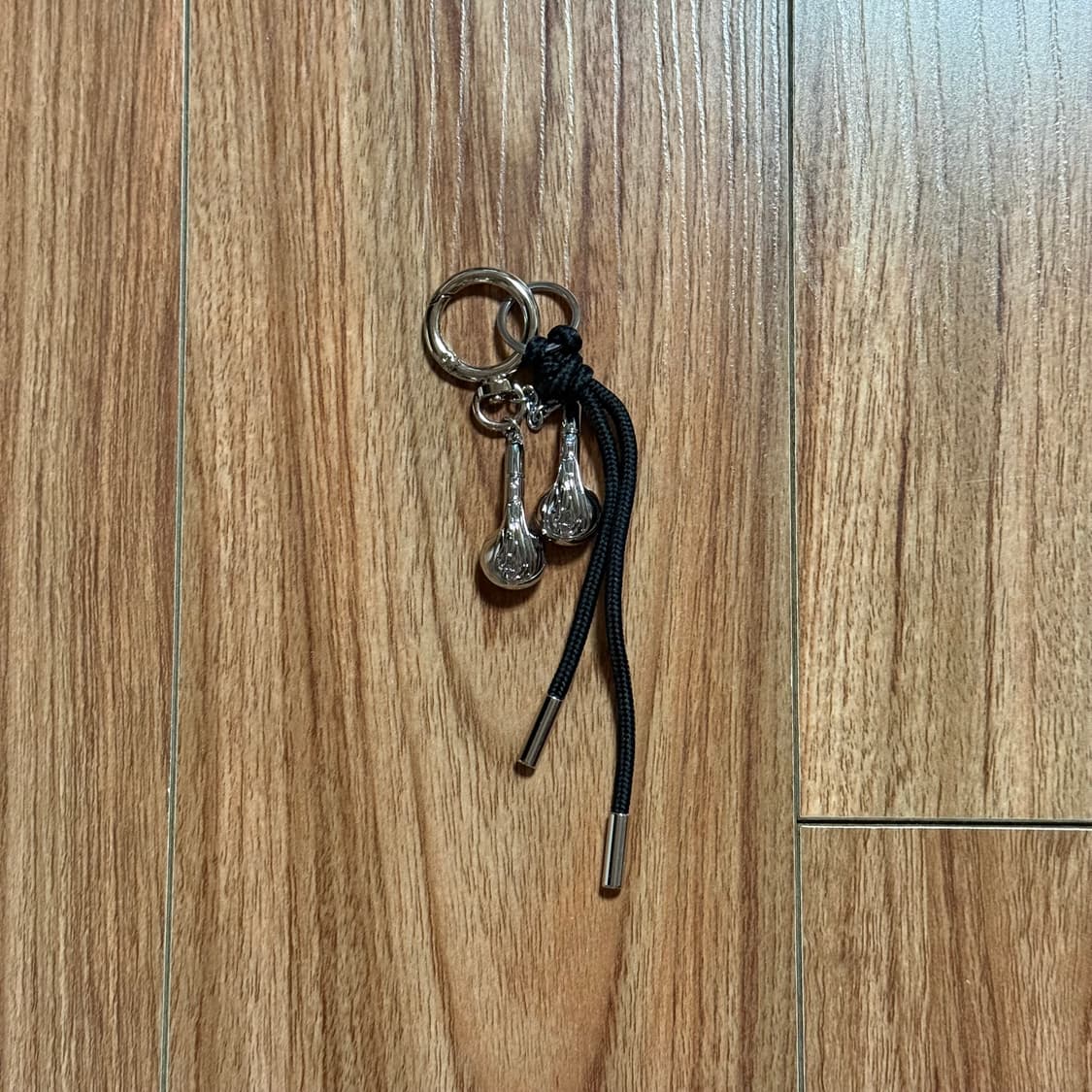 카시코x센티멍 이어폰 키링 상품이미지4