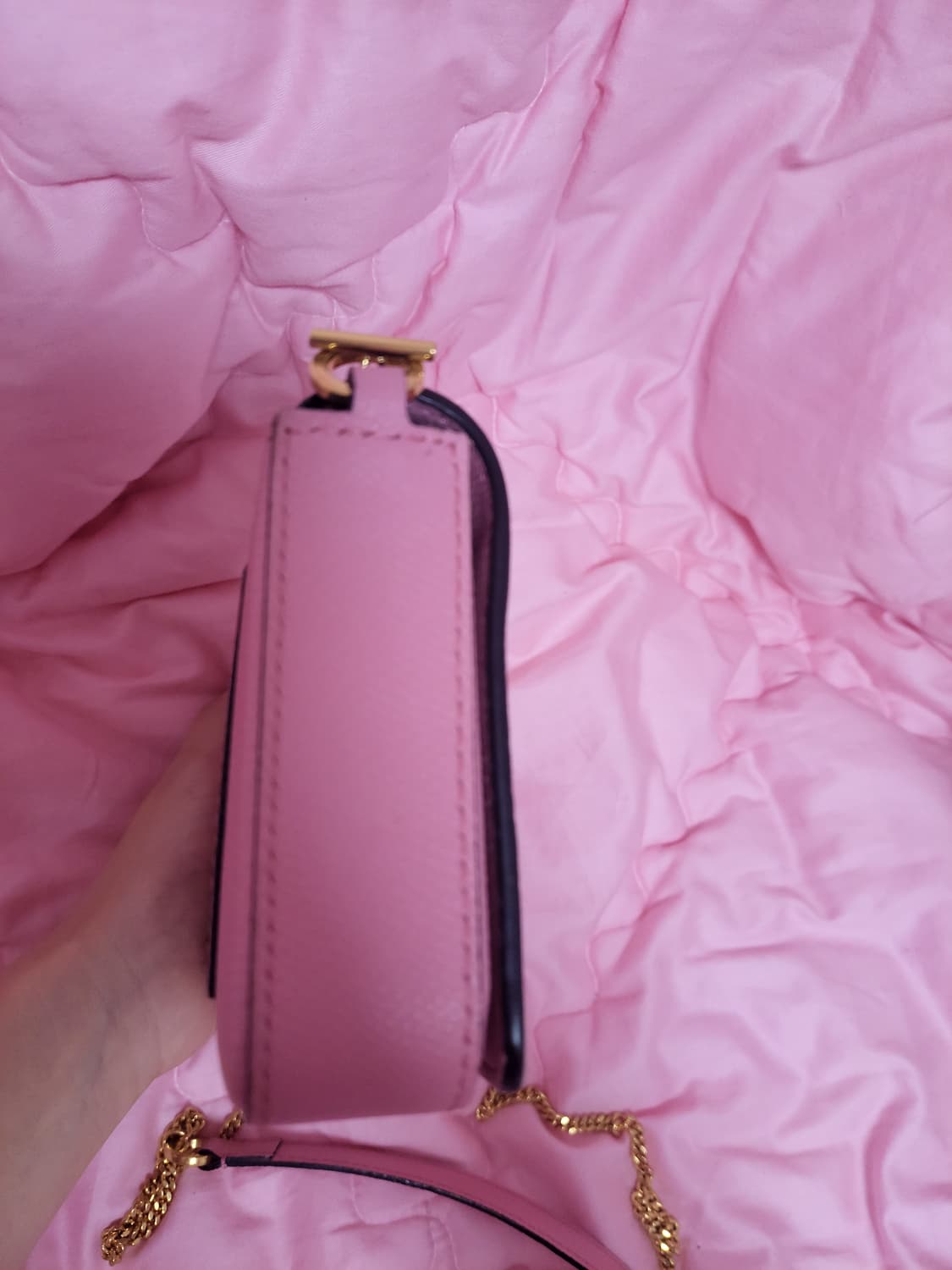 정품)급처상태좋음!발렌티노가라바니 핑크 V로고 WOC 가방 크로스클러치백 상품이미지9