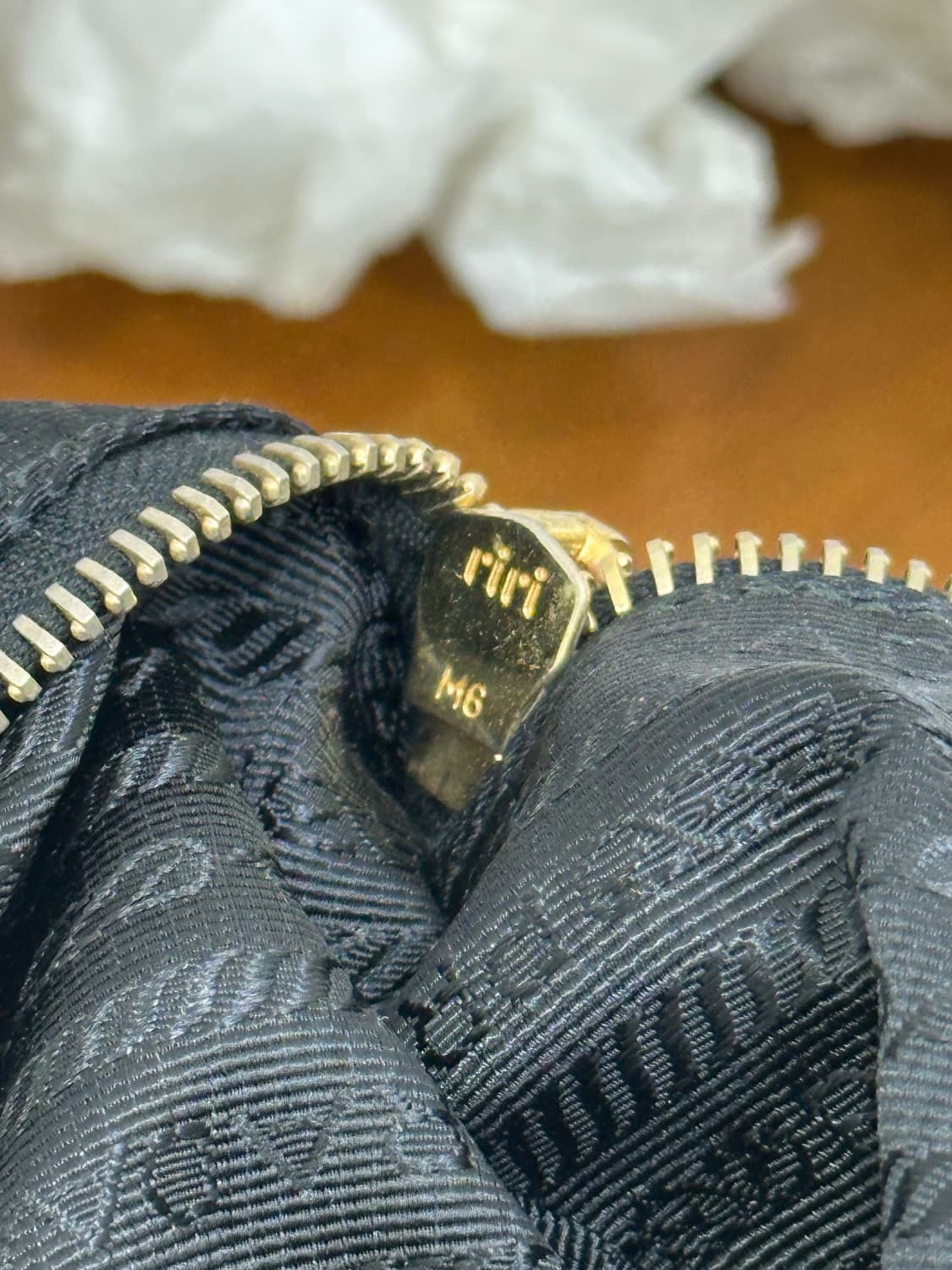 프라다 나일론 크로스백 상품이미지10