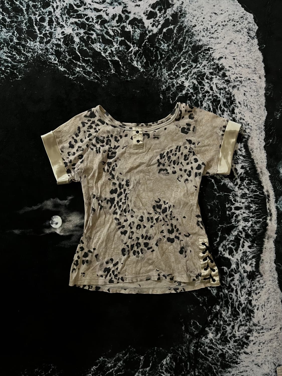 레오파드뱀피 반팔티 상품이미지1