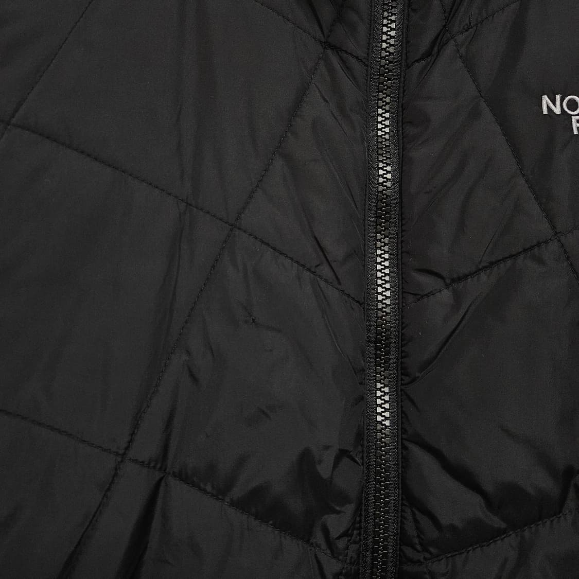 M 95-100 노스페이스 퀼팅 경량패딩 블랙 상품이미지4