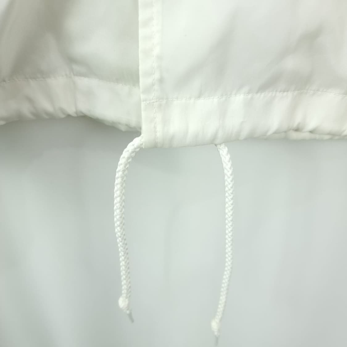 [디스이즈네버댓 X 뉴발란스] 오버핏 코치 자켓 아이보리 M19022 상품이미지7