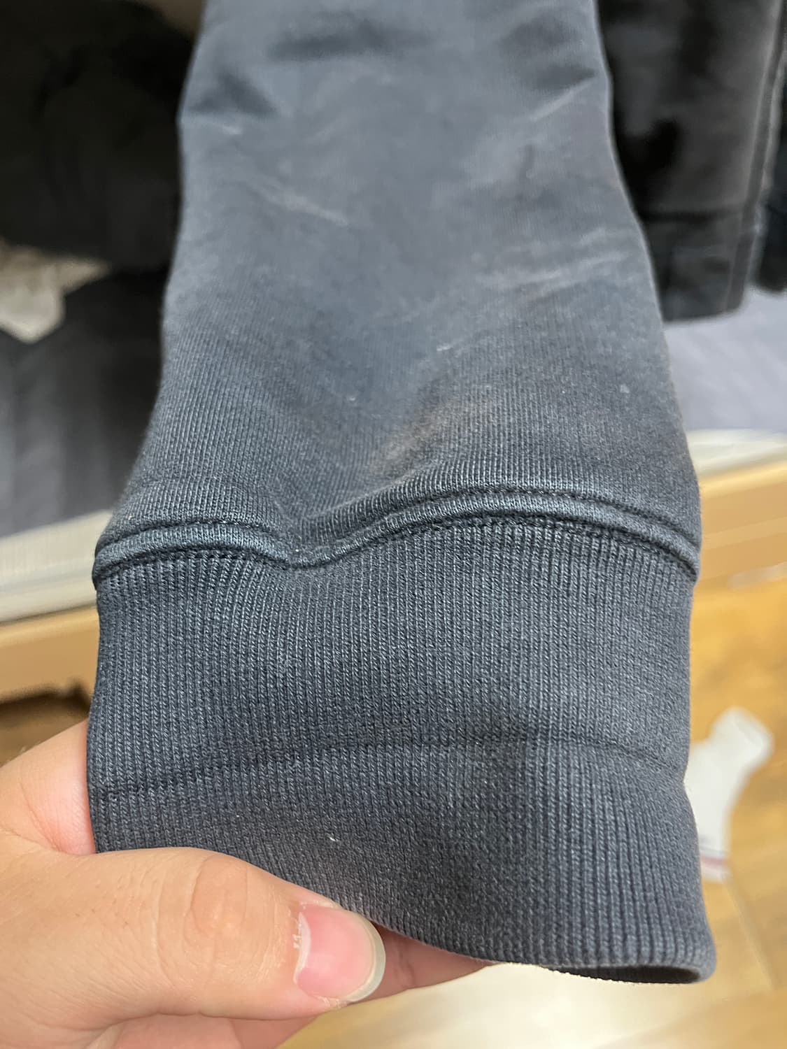 [네고 가능] 스톤아일랜드 후드집업 L 상품이미지9