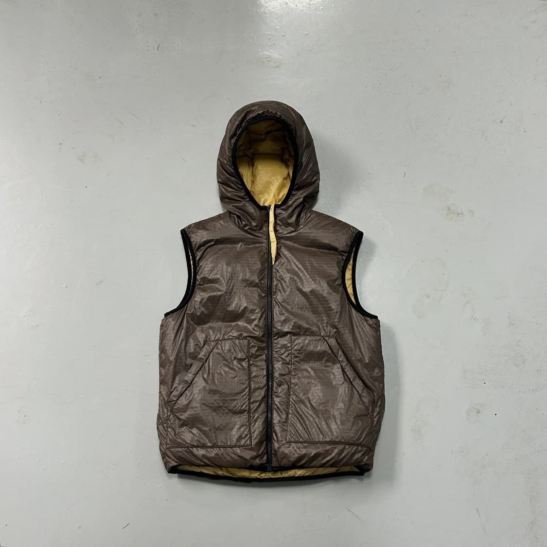 CAMP7 리버시블 패디드 후드 베스트  상품이미지1