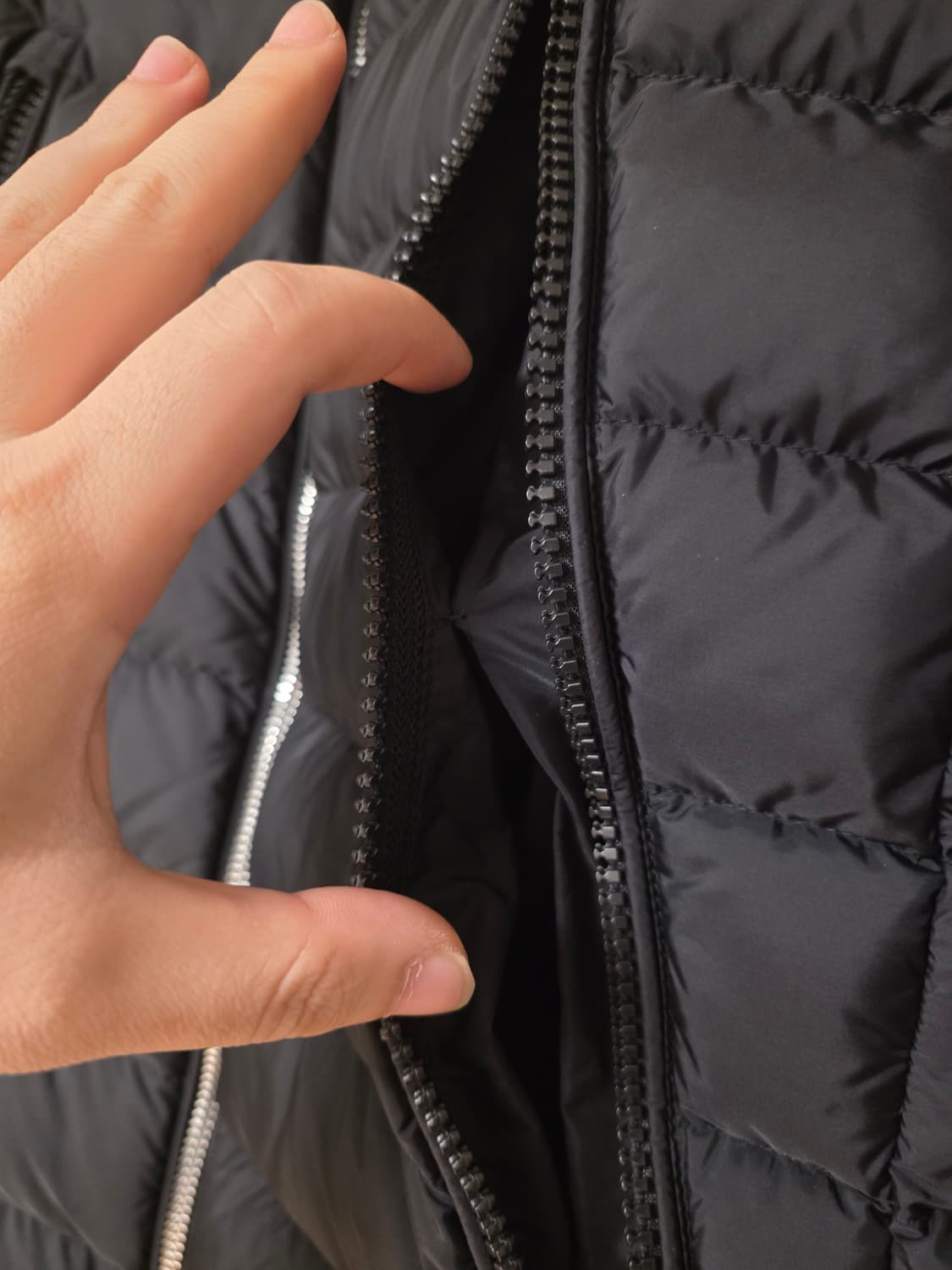 [새상품/5] 몽클레어 아미오 바이커 경량 다운 패딩 자켓 5사이즈 상품이미지7