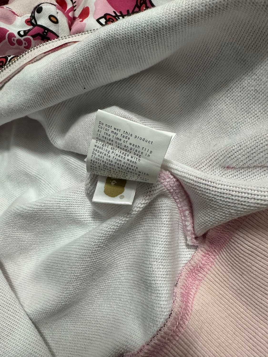 베이프 핑크 카모 헬로키티 샤크 후드집업 상품이미지7