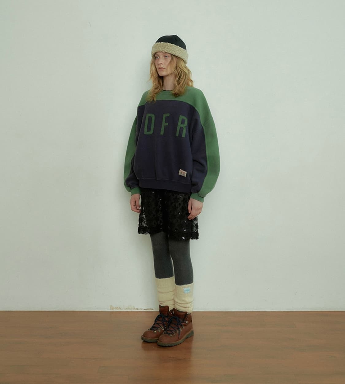 오버듀플레어 ODFR 맨투맨 (슬기 착용) 상품이미지2