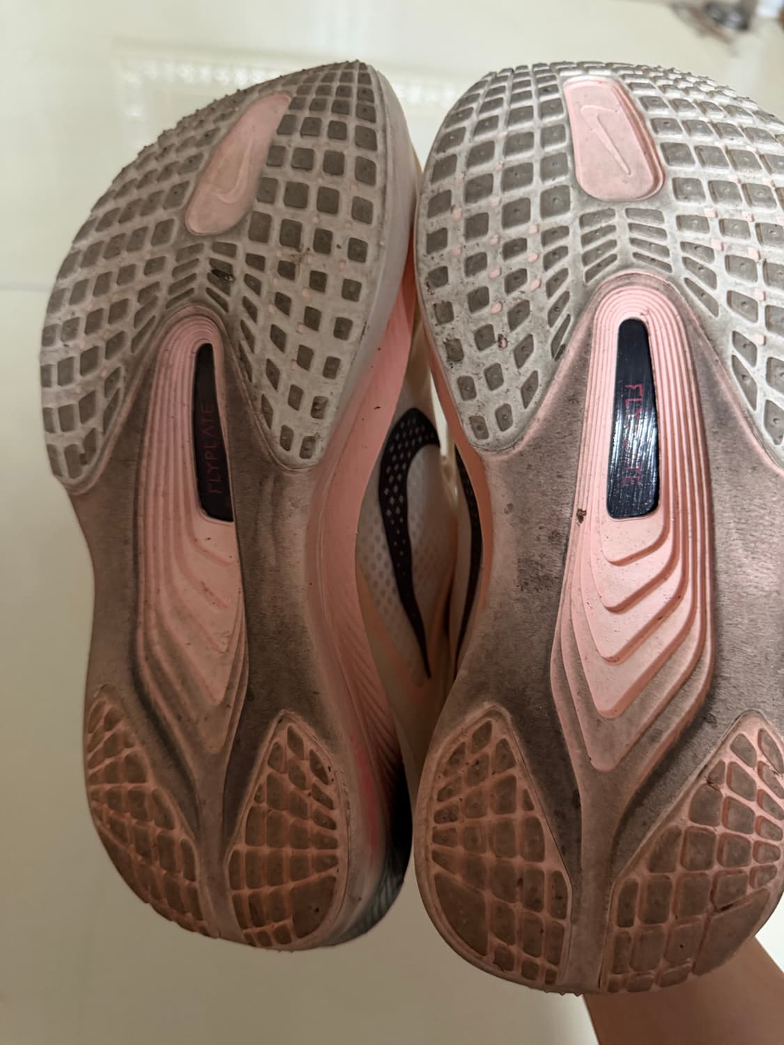 나이키 줌플라이6 235 상품이미지3