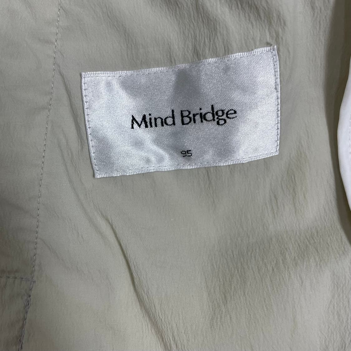 마인드브릿지 베이지색 블루종 자켓 95사이즈 상품이미지3
