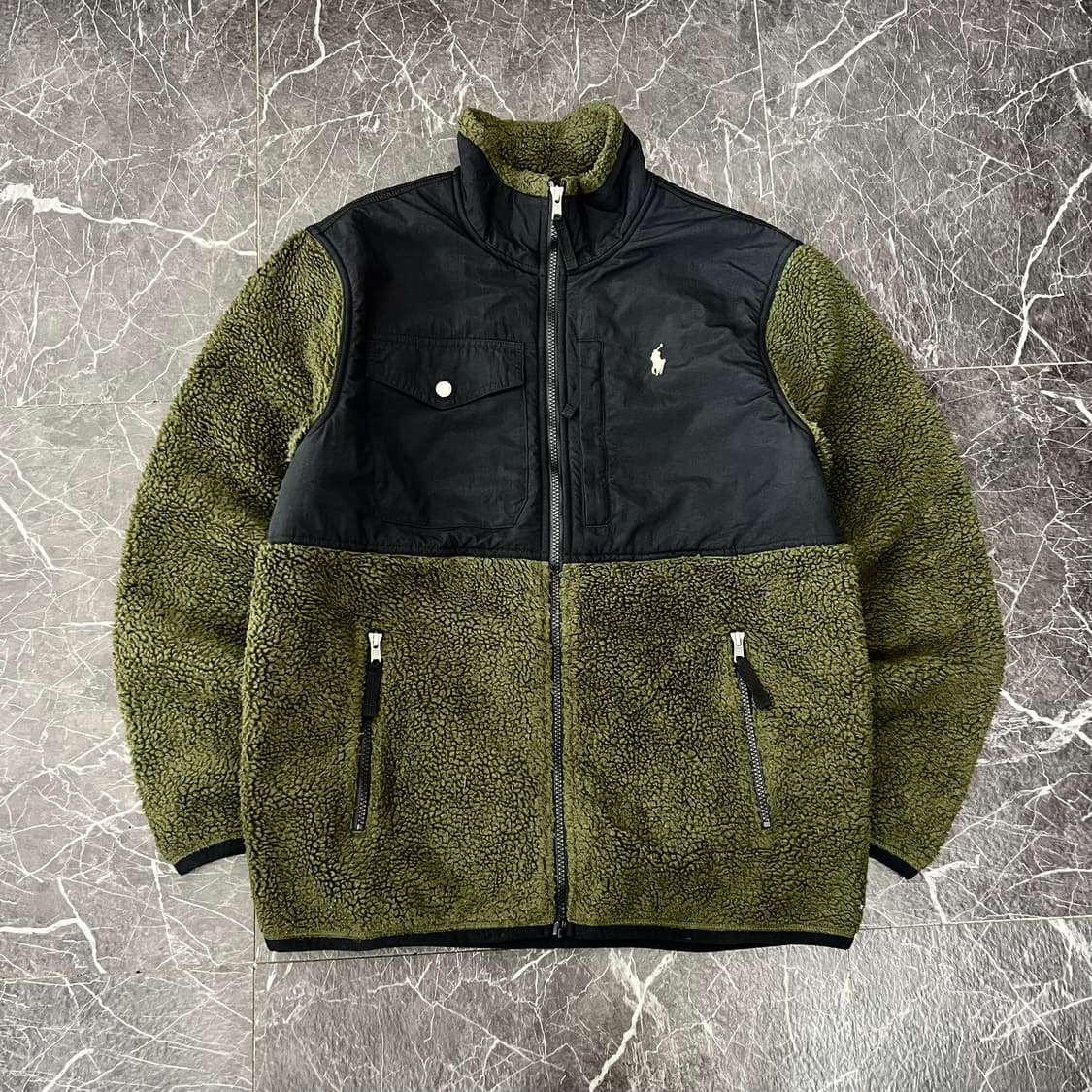 폴로랄프로렌 하이브리드 플리스 자켓 올리브 블랙 상품이미지1
