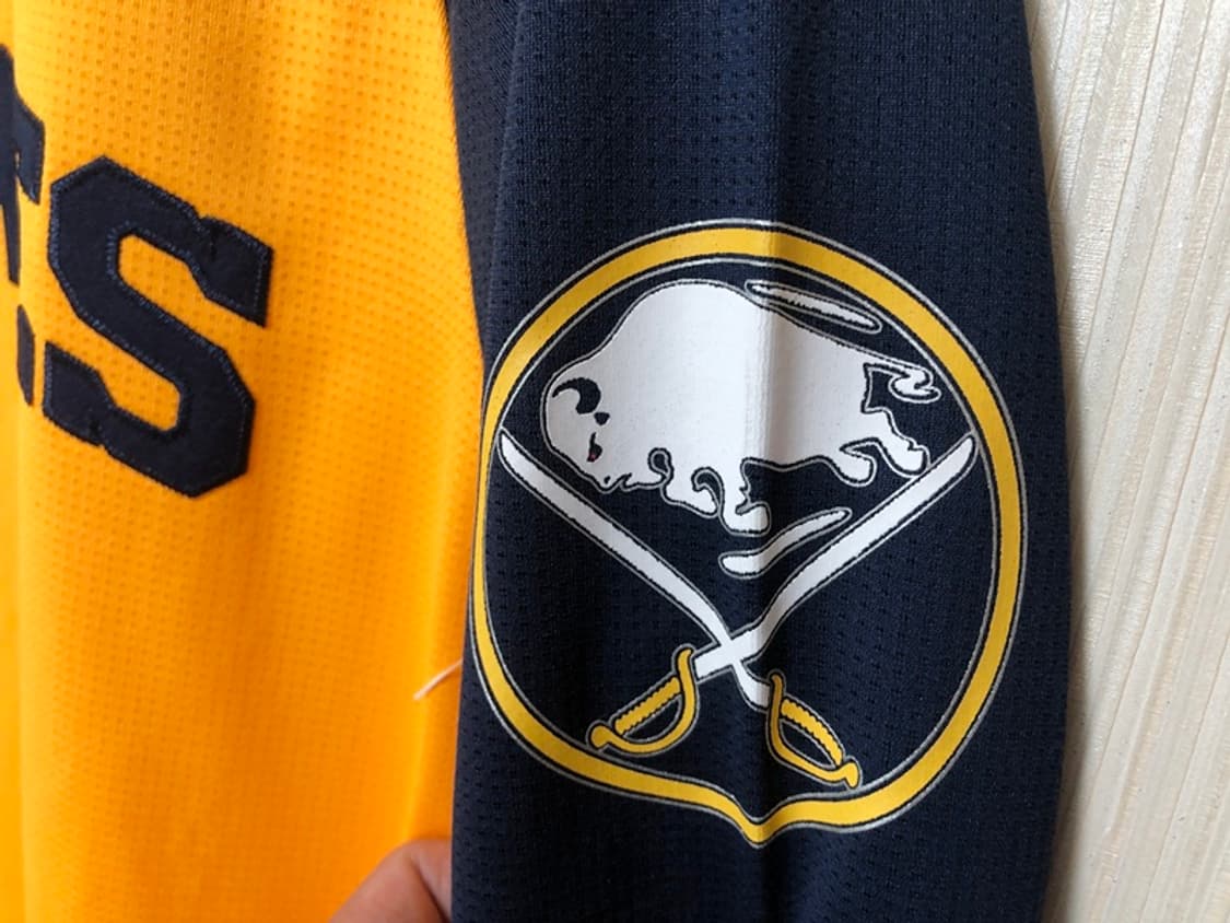 NHL 리복 버팔로세이버스 롱슬리브 셔츠 M(해외) 상품이미지7