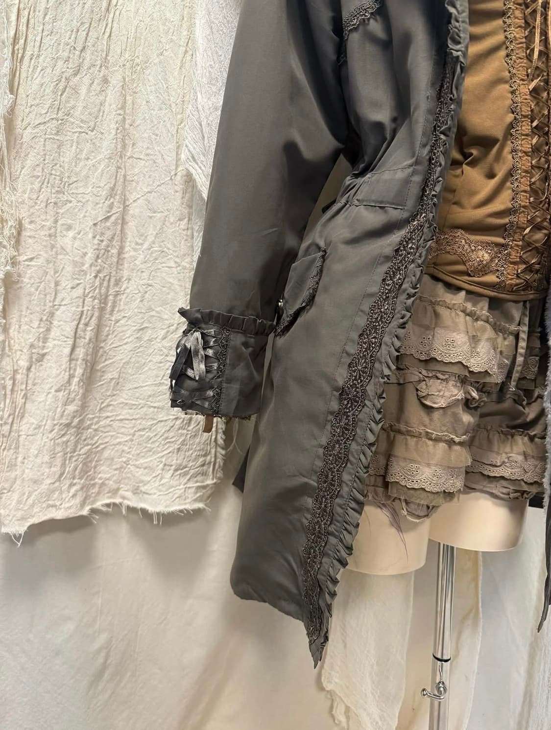 Axes femme Fairy Lace Pointed Field Coat 상품이미지3