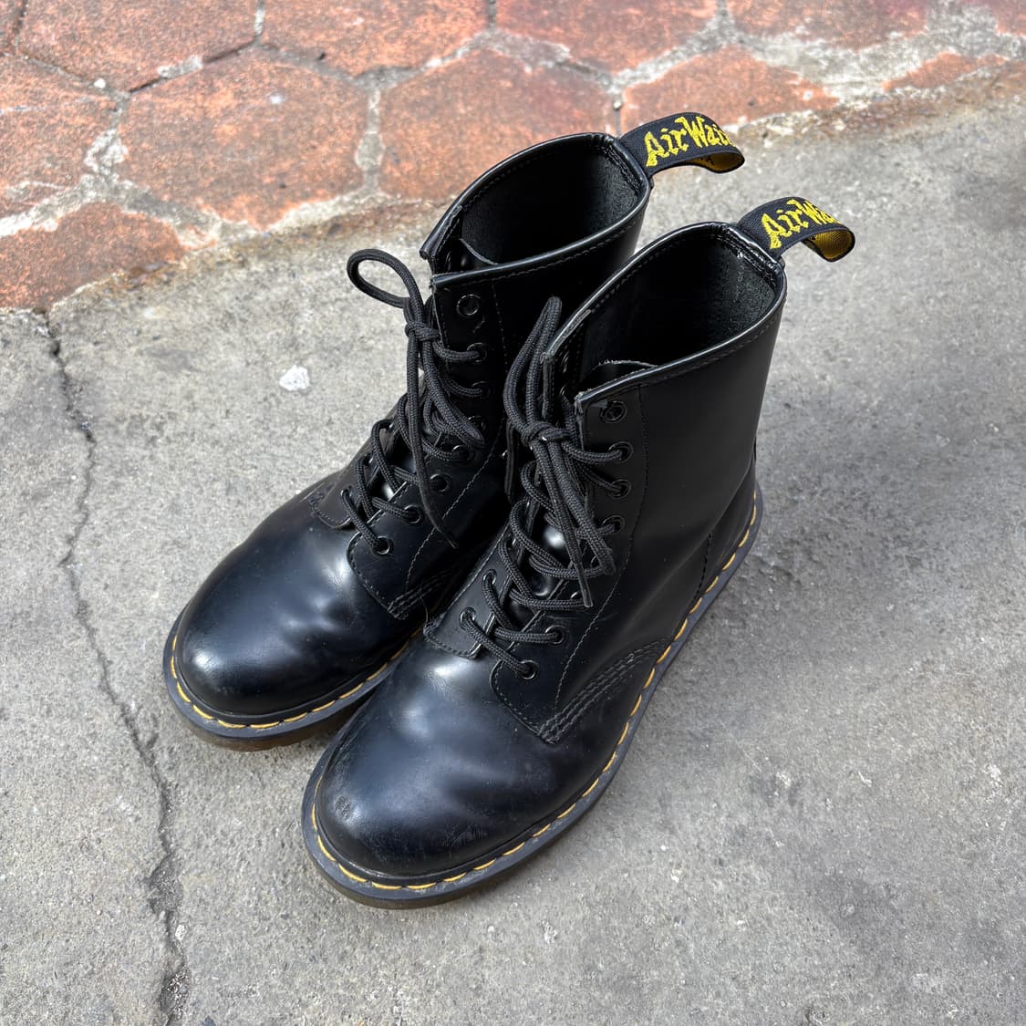 Dr. Martens 닥터마틴 1460 워커 (250) 상품이미지1