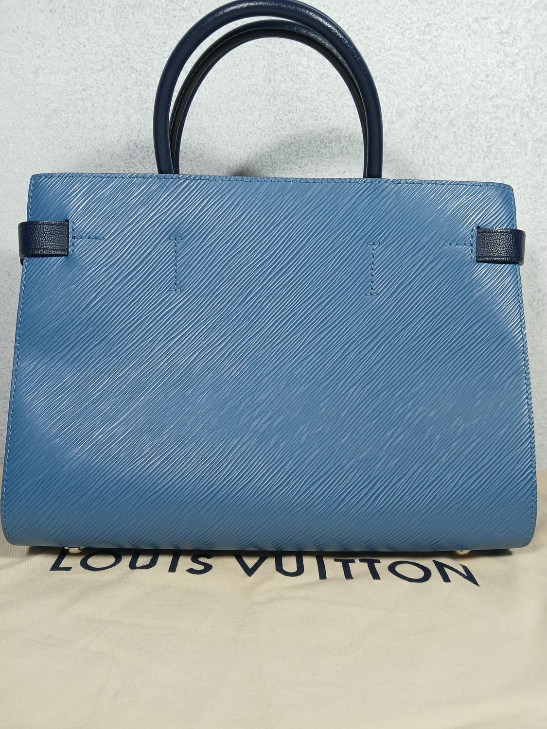 루이비통 트위스트 토트백 M52873 상품이미지4