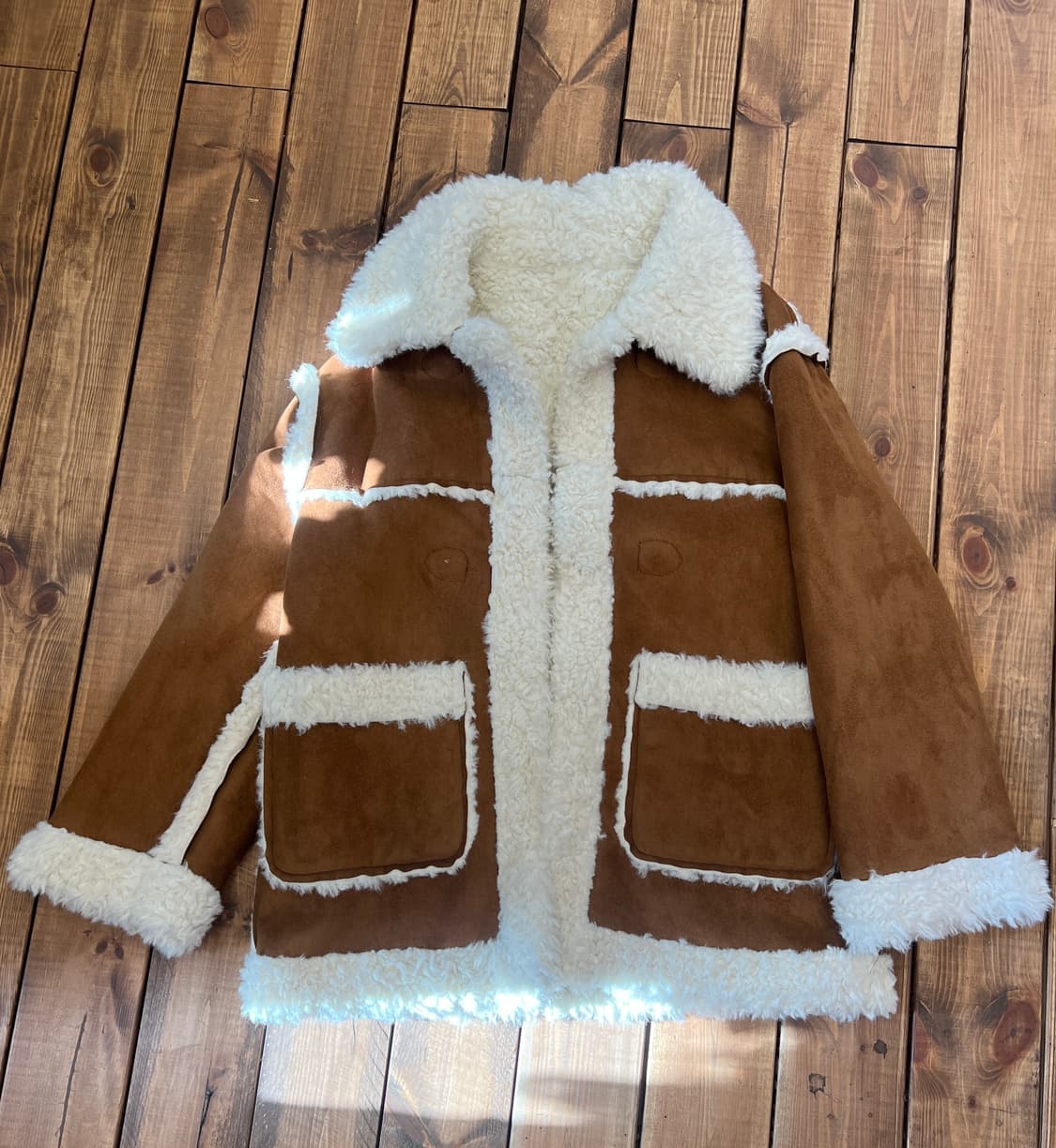 카멜 뽀글이 리버시블 미디 무스탕 상품이미지7