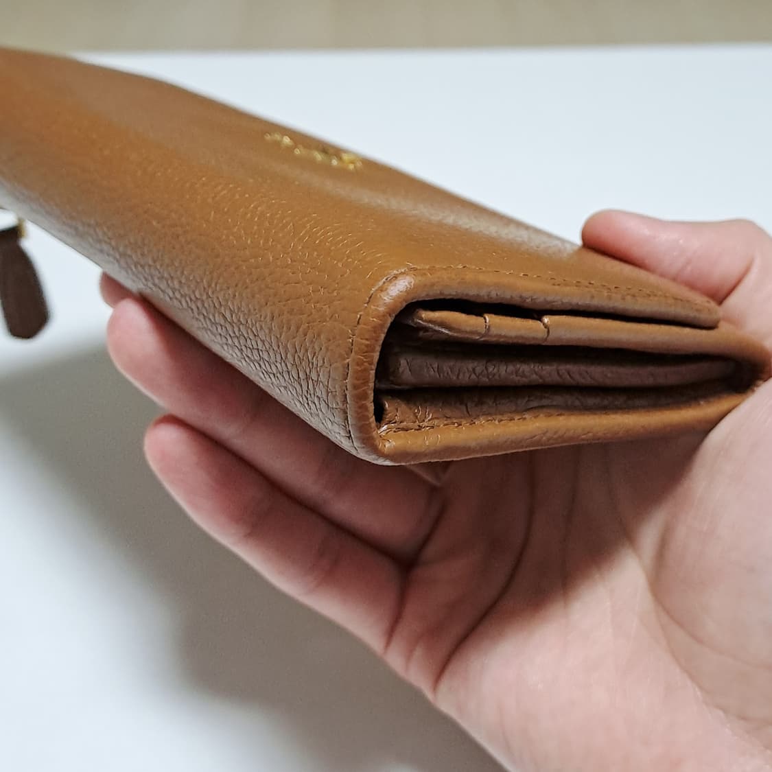 [100%/정품] 프라다 브라운 그레인 레더 장지갑, 프라다장지갑 상품이미지9