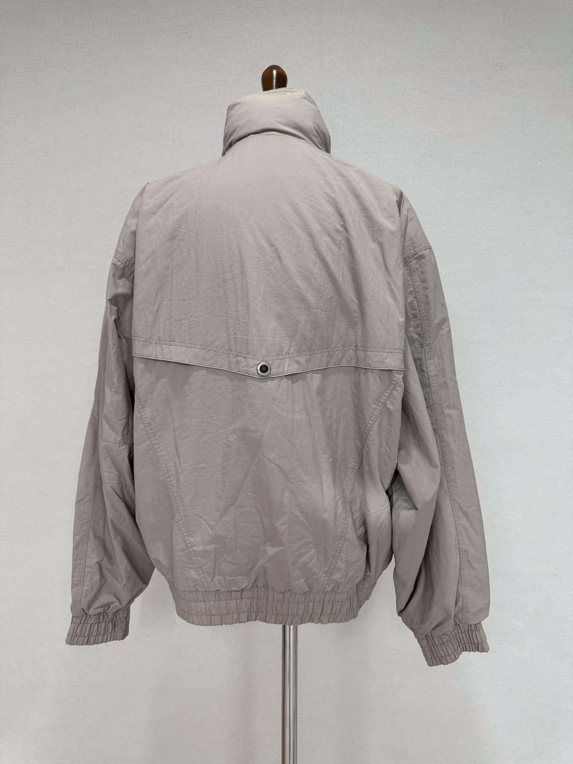 RECORDER by ASICS  멀티 포켓 후드 바람막이 상품이미지5