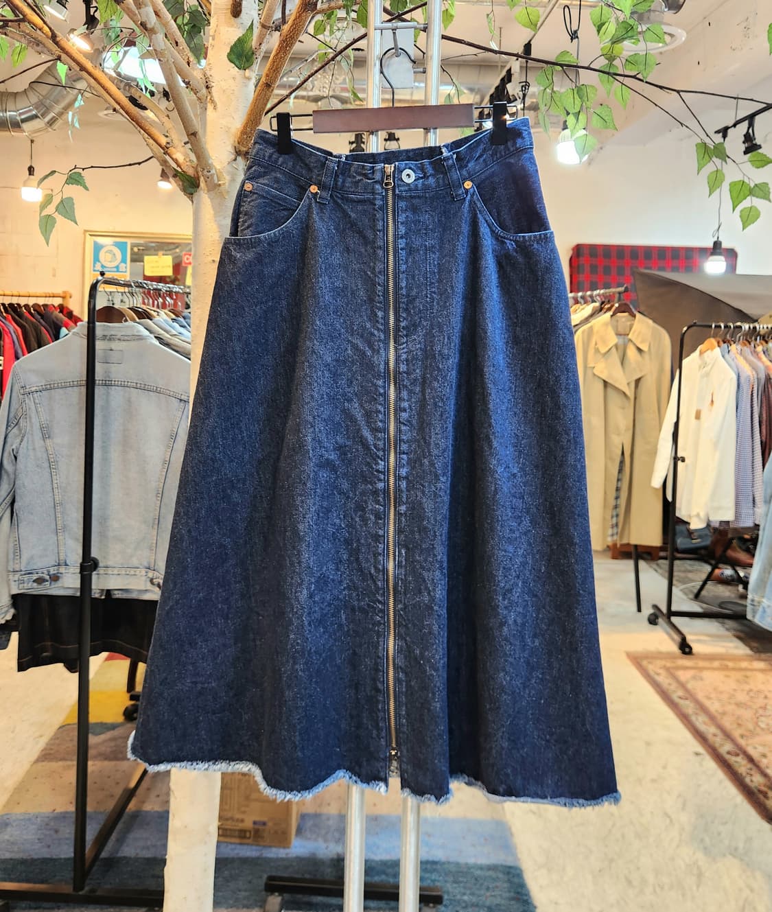 일본산 인디고 프론트 지퍼 A라인 플레어 데님 스커트 상품이미지1