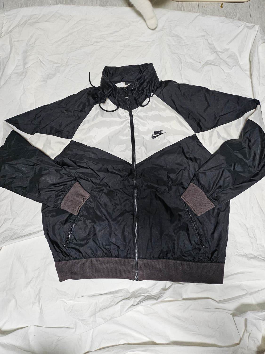 나이키 백스우시 윈드러너 바람막이 L 상품이미지1