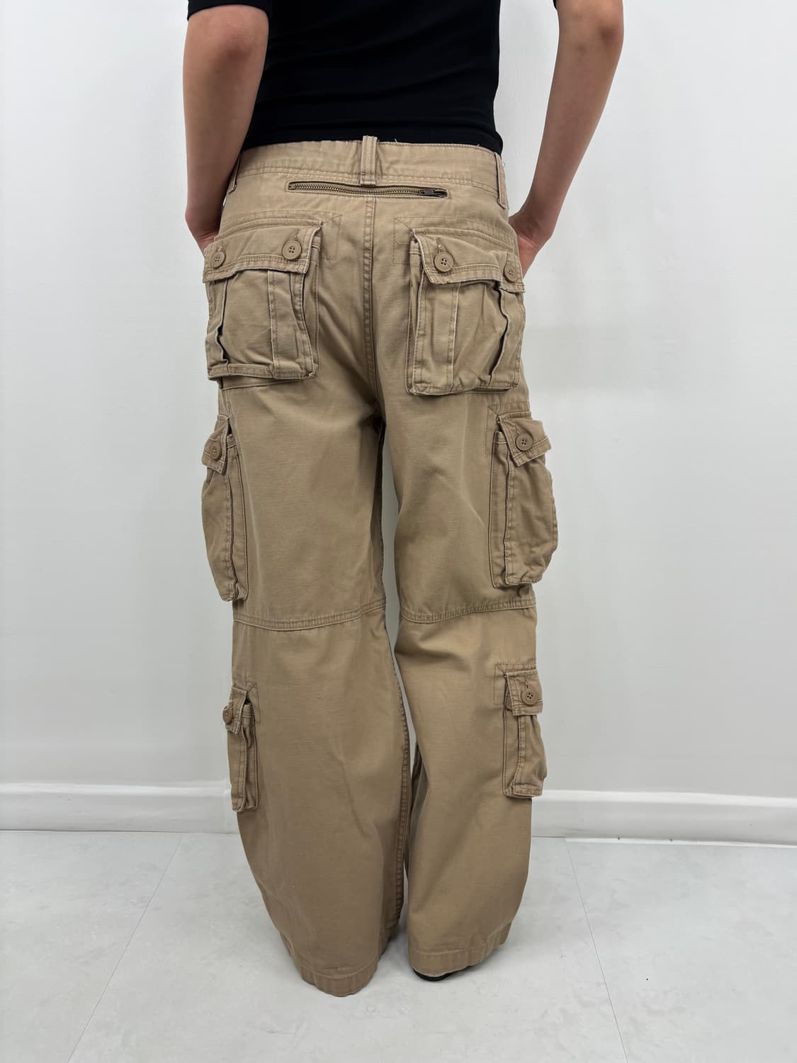 BIG CARGO PANTS DARK BEIGE 상품이미지3