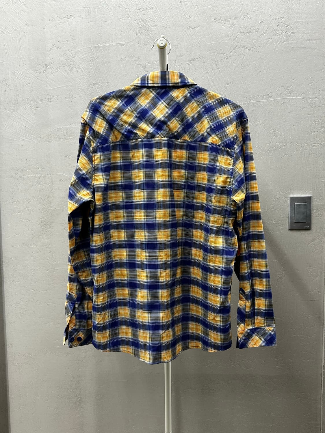 마운틴 하드웨어(mountain hardwear) 체크 셔츠 상품이미지3