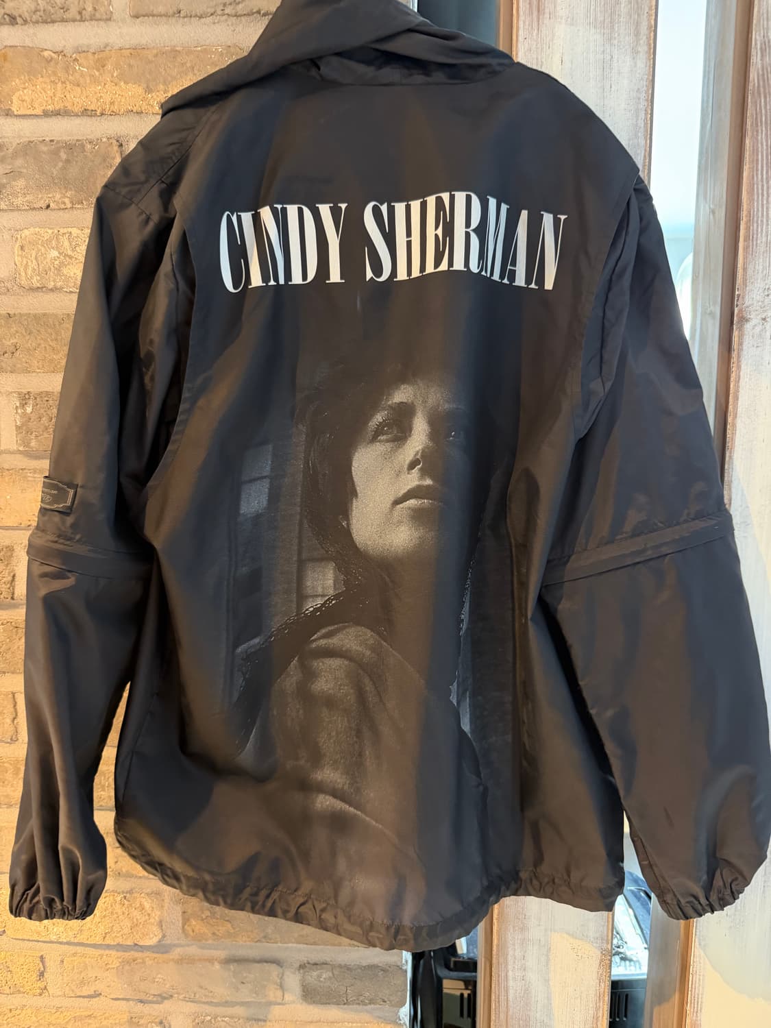 언더커버 신디셔먼 바람막이  상품이미지1