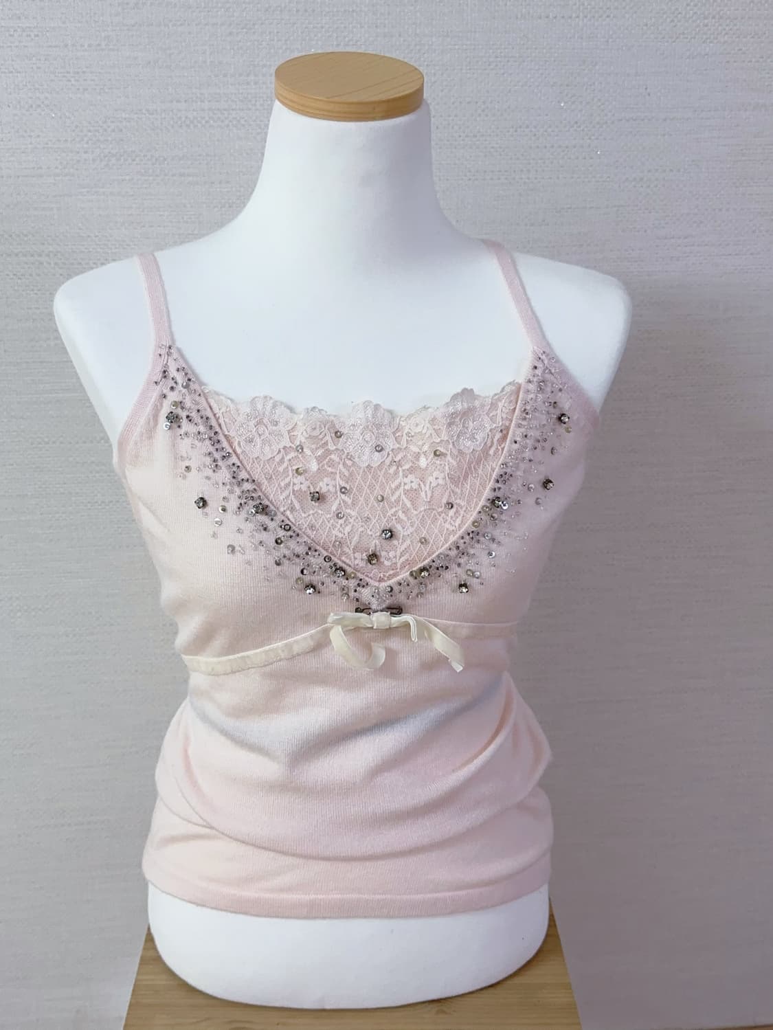 대대장 유일매물 비즈 연핑크 나시 슬리브리스 상품이미지1