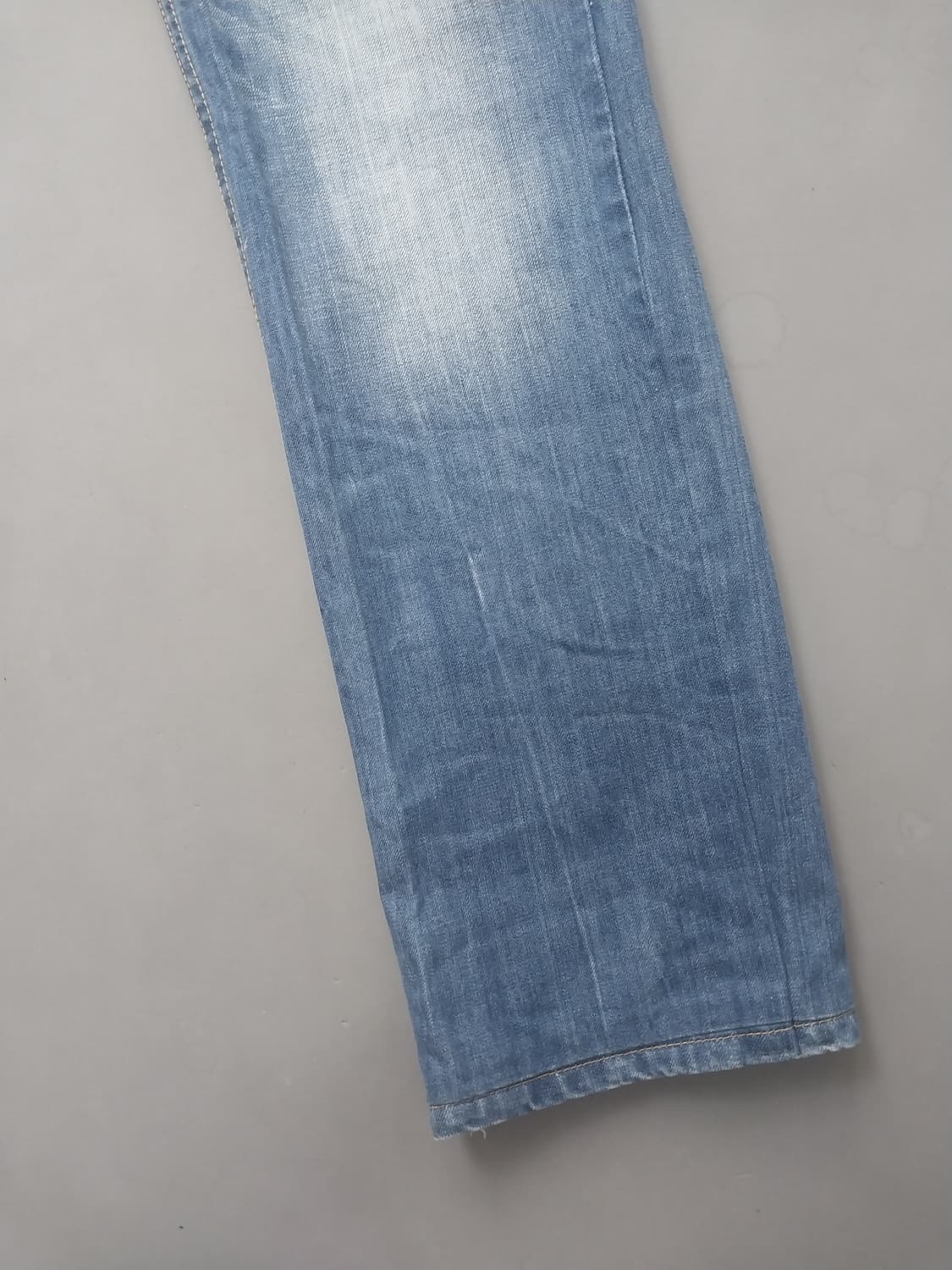 [34] 디젤 데미지 레귤러 스트레이트진 청바지 상품이미지5