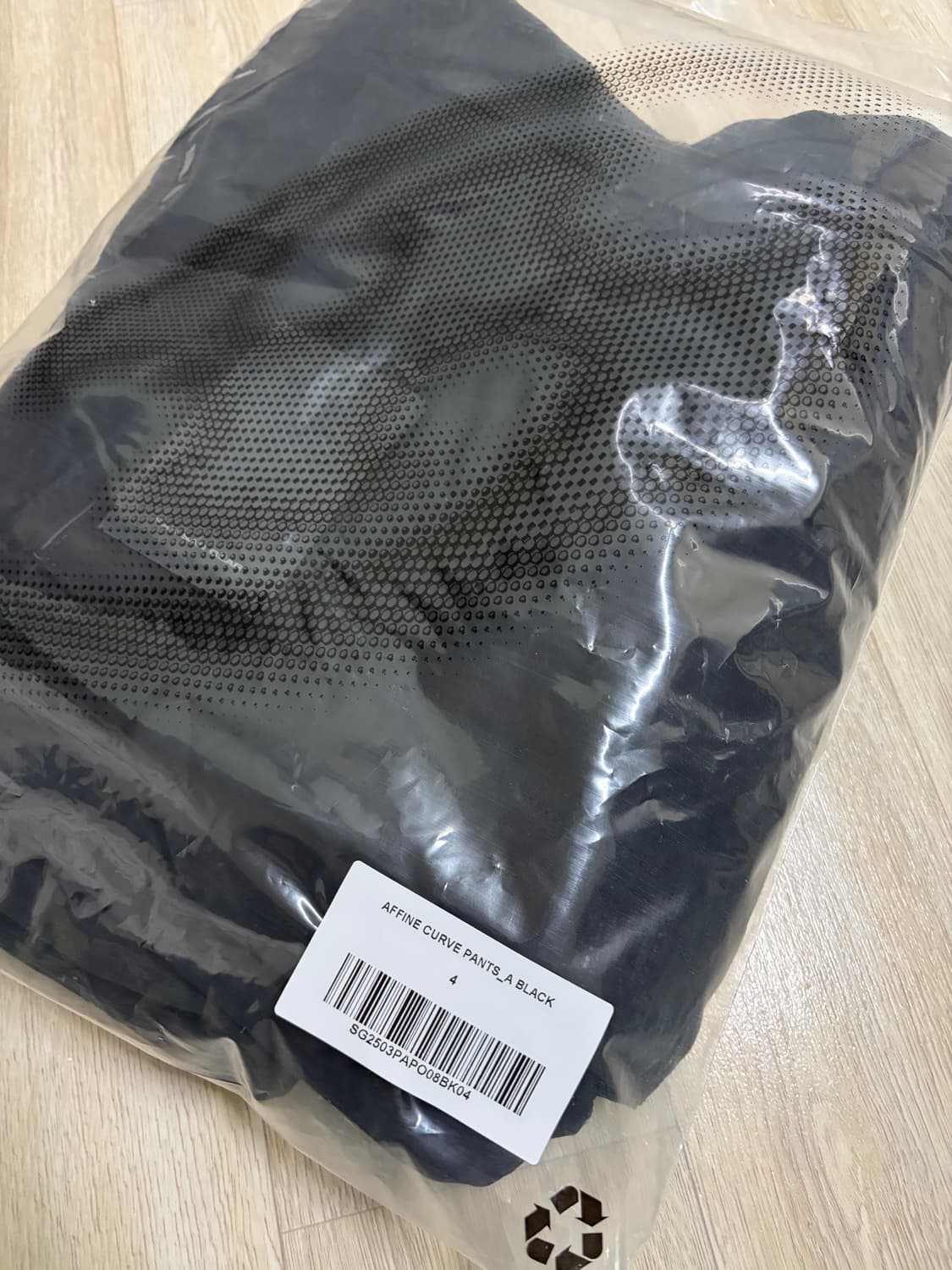 새상품) 산산기어 어파인 커브드 팬츠 A 블랙 상품이미지2