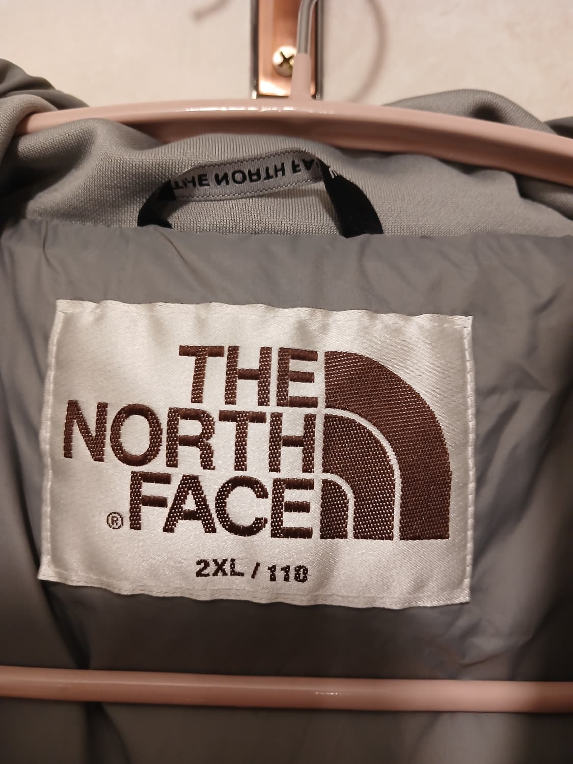노스페이스 정품 남성 패딩 조끼 2XL/110 사이즈 상품이미지2