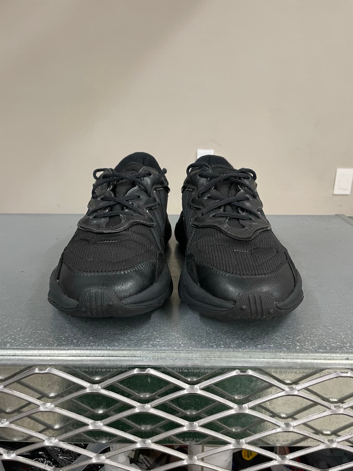 아디다스 오즈위고 트리플 블랙 285 상품이미지5