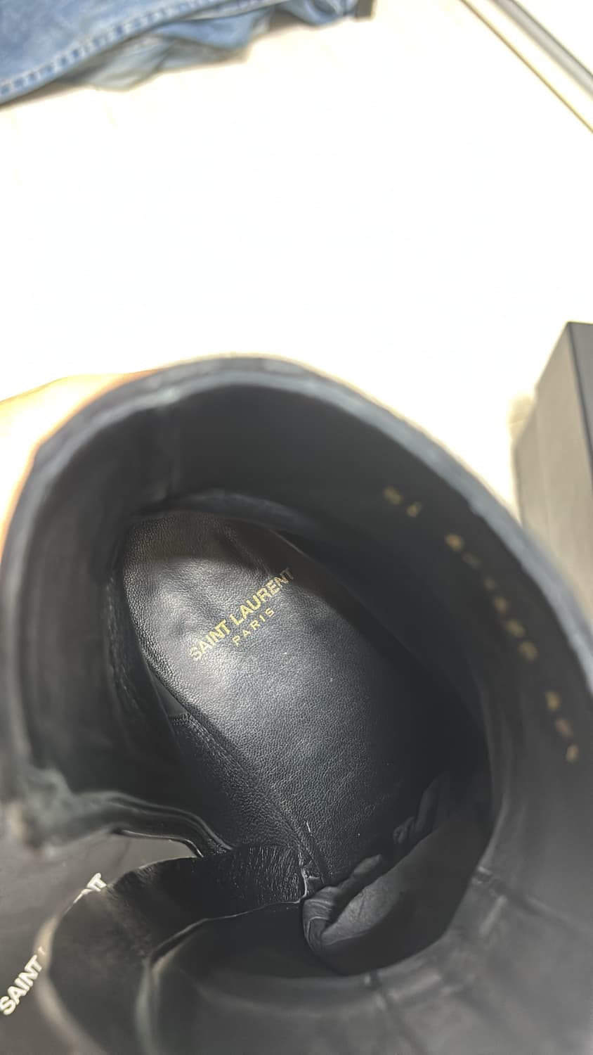 생로랑 바실리 22fw 스웨이드 앵클부츠 42.5사이즈 상품이미지5