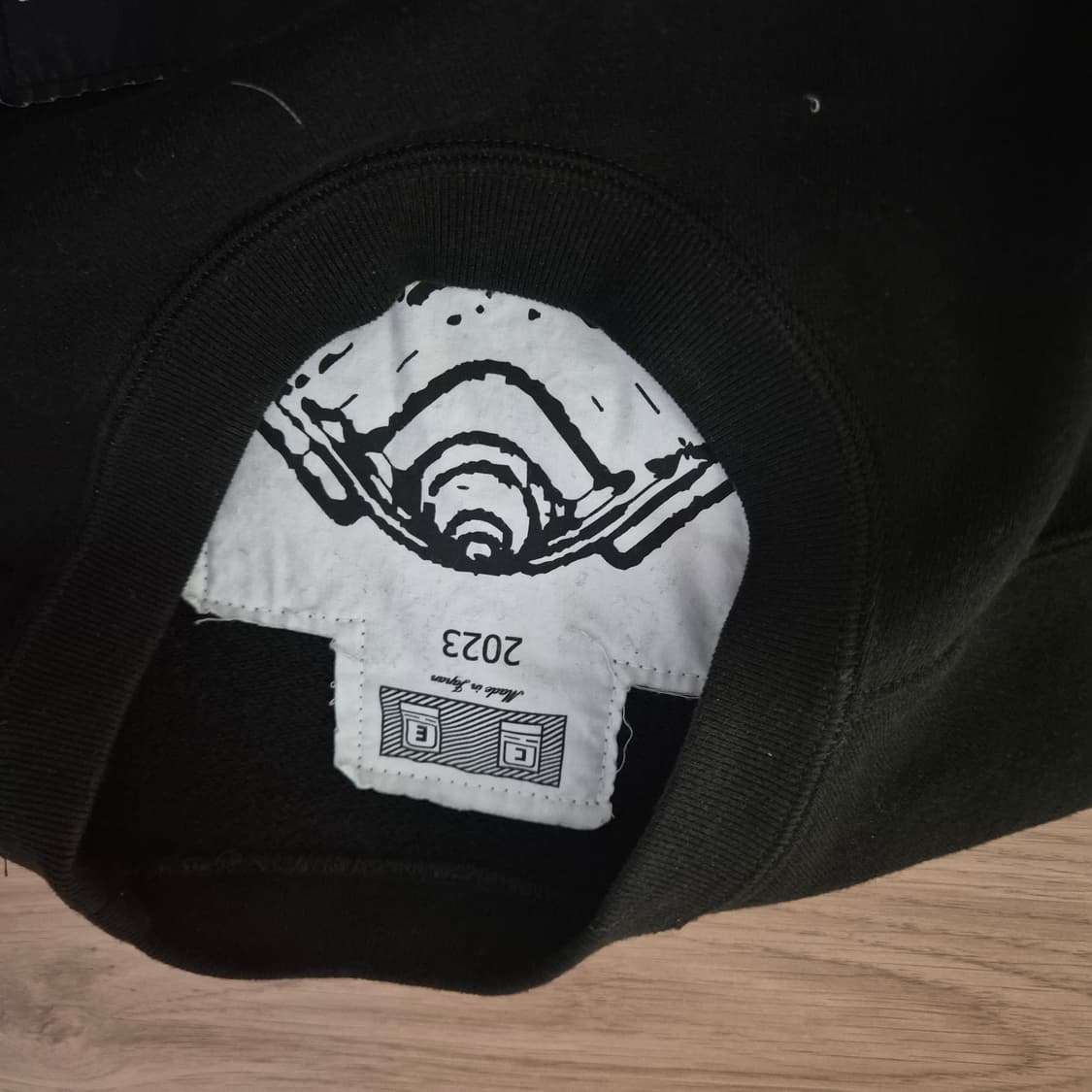 23SS 시즌 카브엠트 맨투맨 블랙 상품이미지6