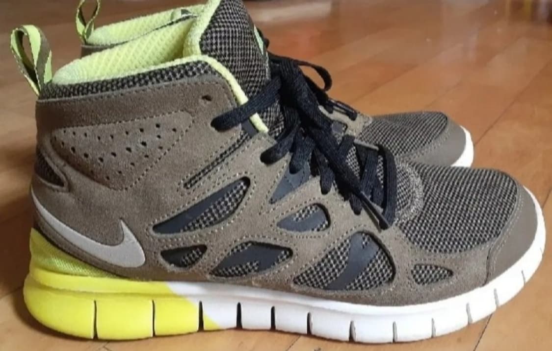 나이키 프리런2 스니커부츠 브라운 볼트 270 상품이미지3