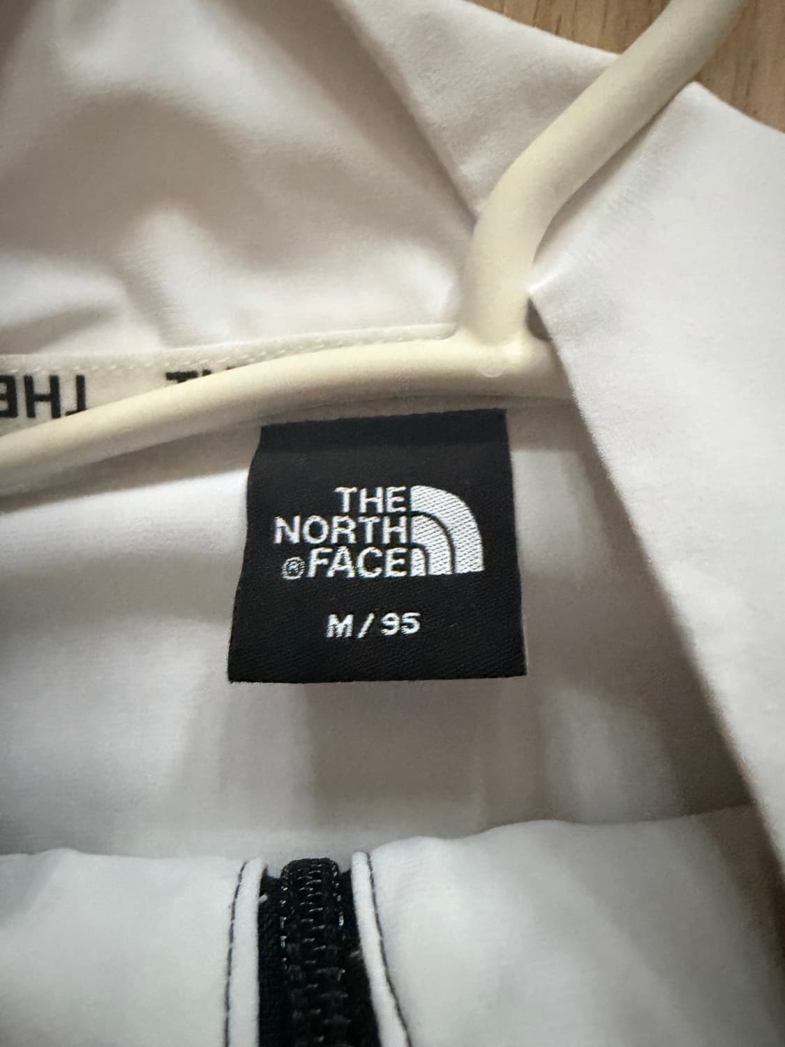 노스페이스 트레인자켓 상품이미지2