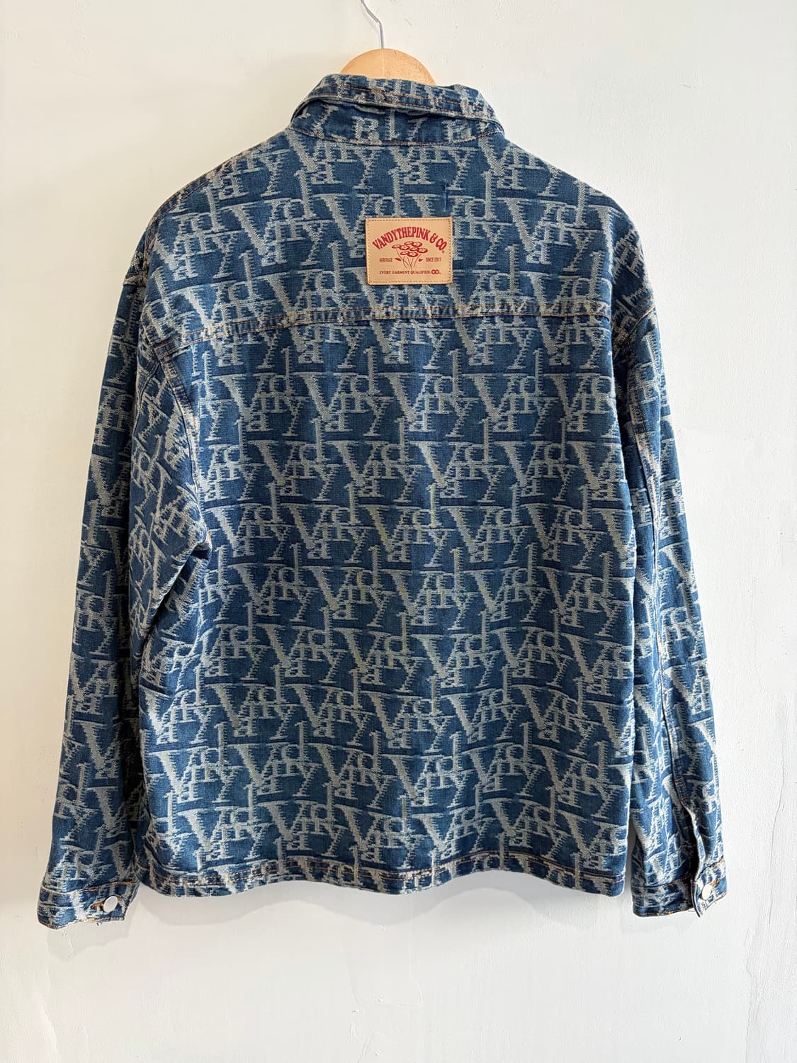 반디더핑크 모노그램 데님자켓 상품이미지4