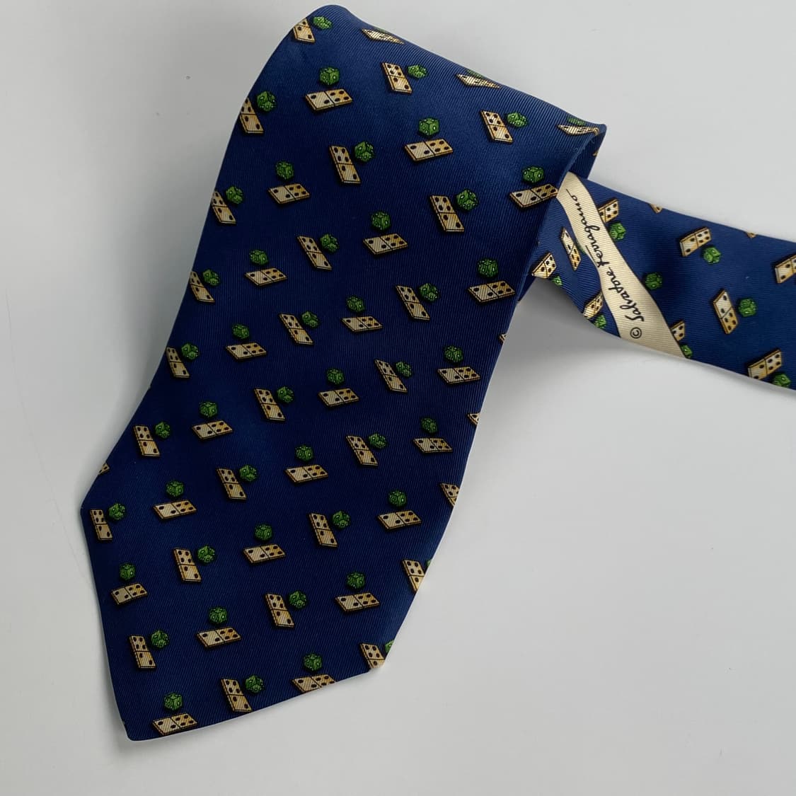 페레가모(Ferragamo) 명품 정품 넥타이 상품이미지5