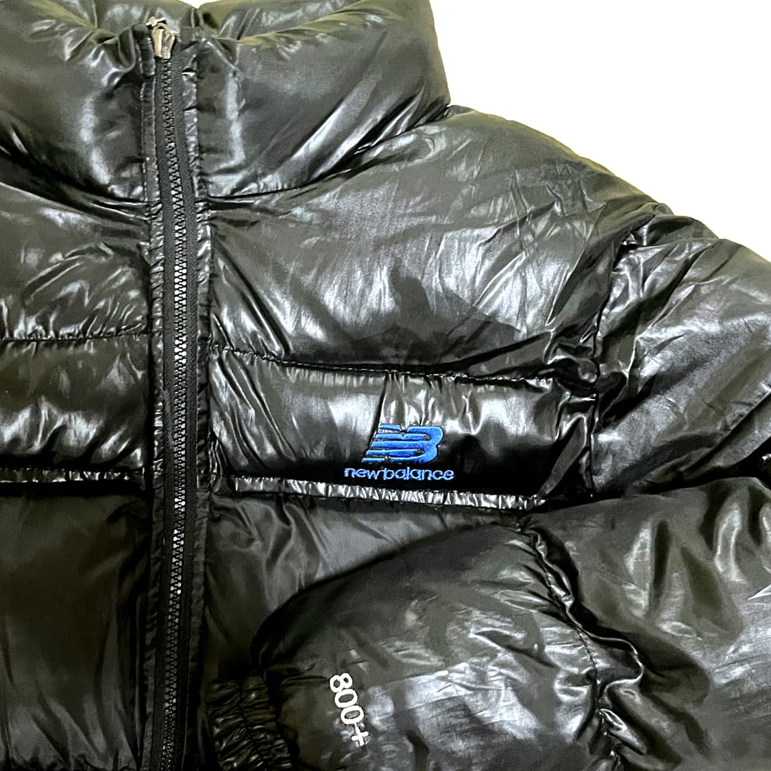 뉴발란스 올드스쿨 글로시 숏패딩 상품이미지4