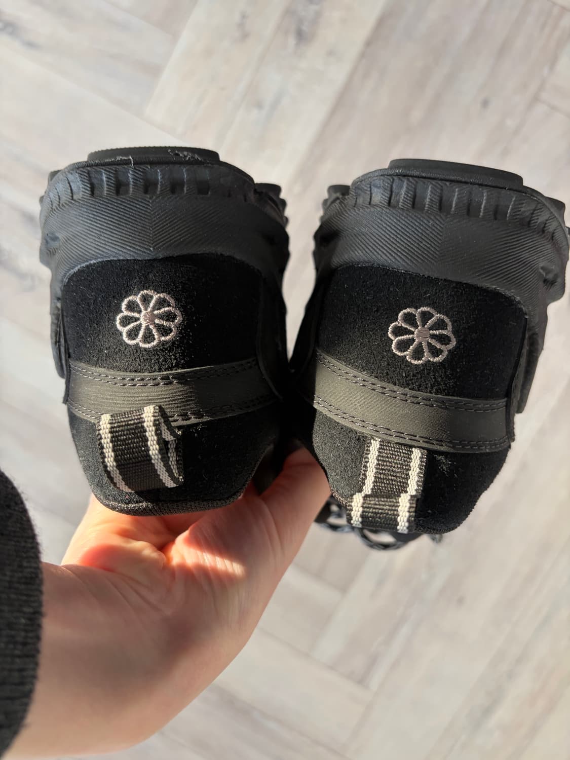 keen 스니커즈 블랙 상품이미지4