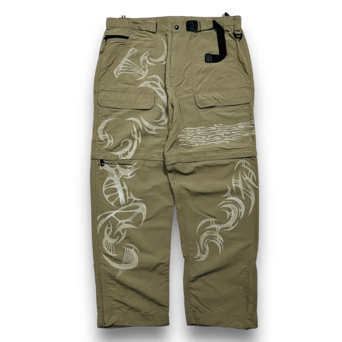 노스페이스 디테쳐블 트라이벌 커스텀 해체주의 카고 팬츠 상품이미지1