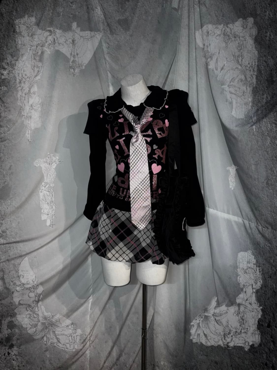 리즈리사 키치 공겜여주 코디세트 구합니다 (스윙잉서울 쿨키즈 입질연) 상품이미지1