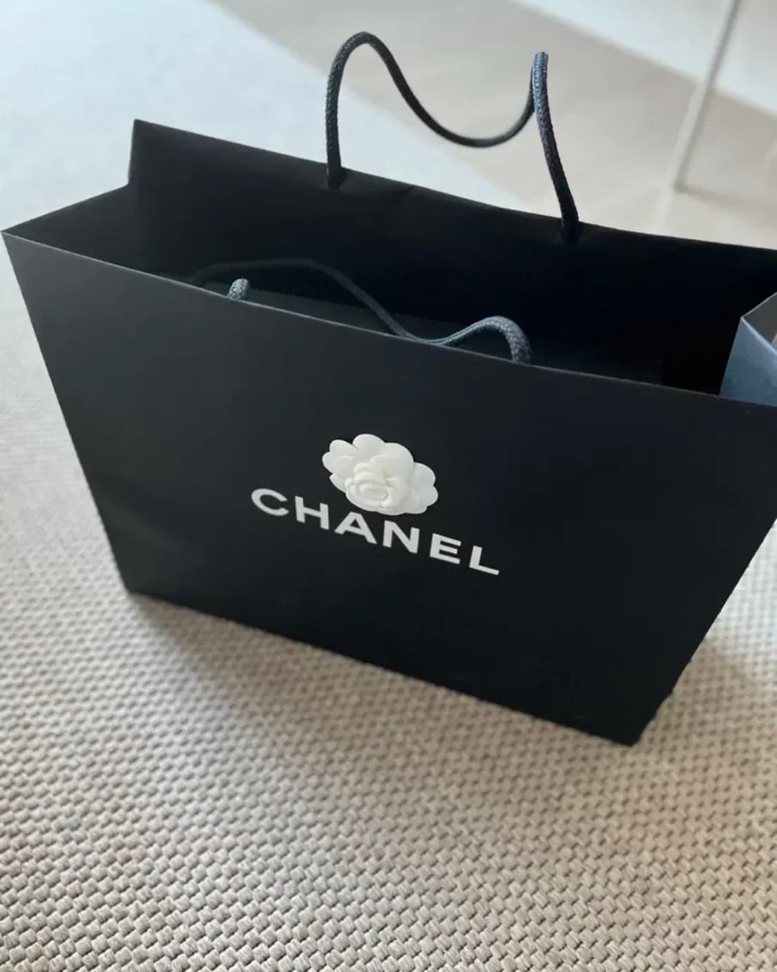 CHANEL 샤넬 체인 플랩 폰 홀더 블랙 상품이미지10