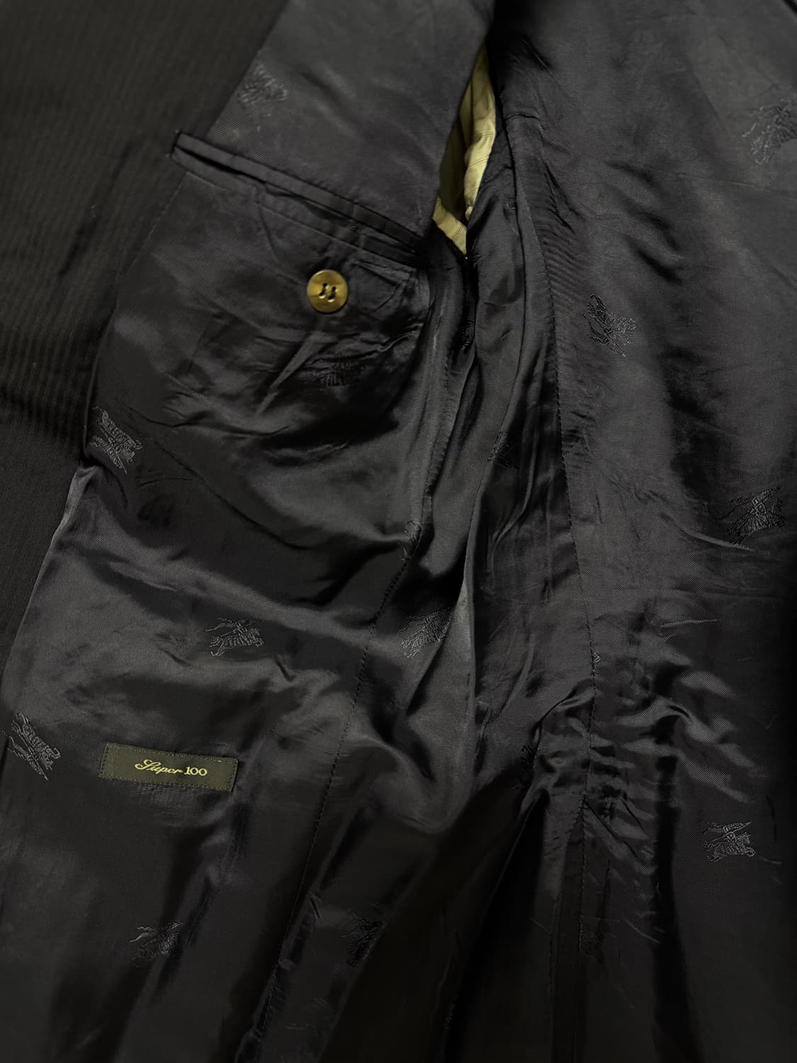 버버리 남성 네이비 스트라이프 자켓 오버사이즈 블레이저 상품이미지4