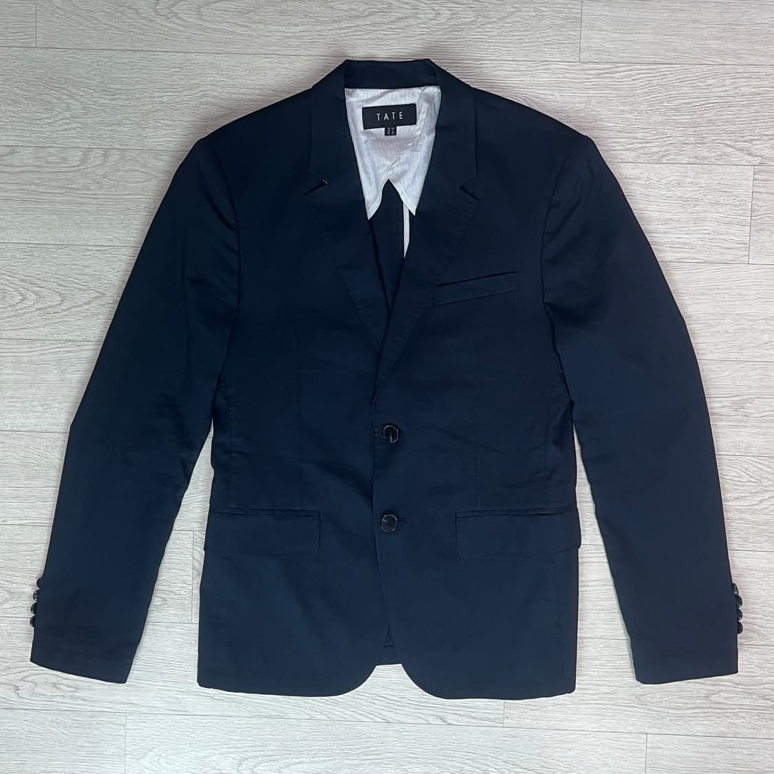[TATE] 라이트웨이트 테일러드 블레이저 (100) 상품이미지1